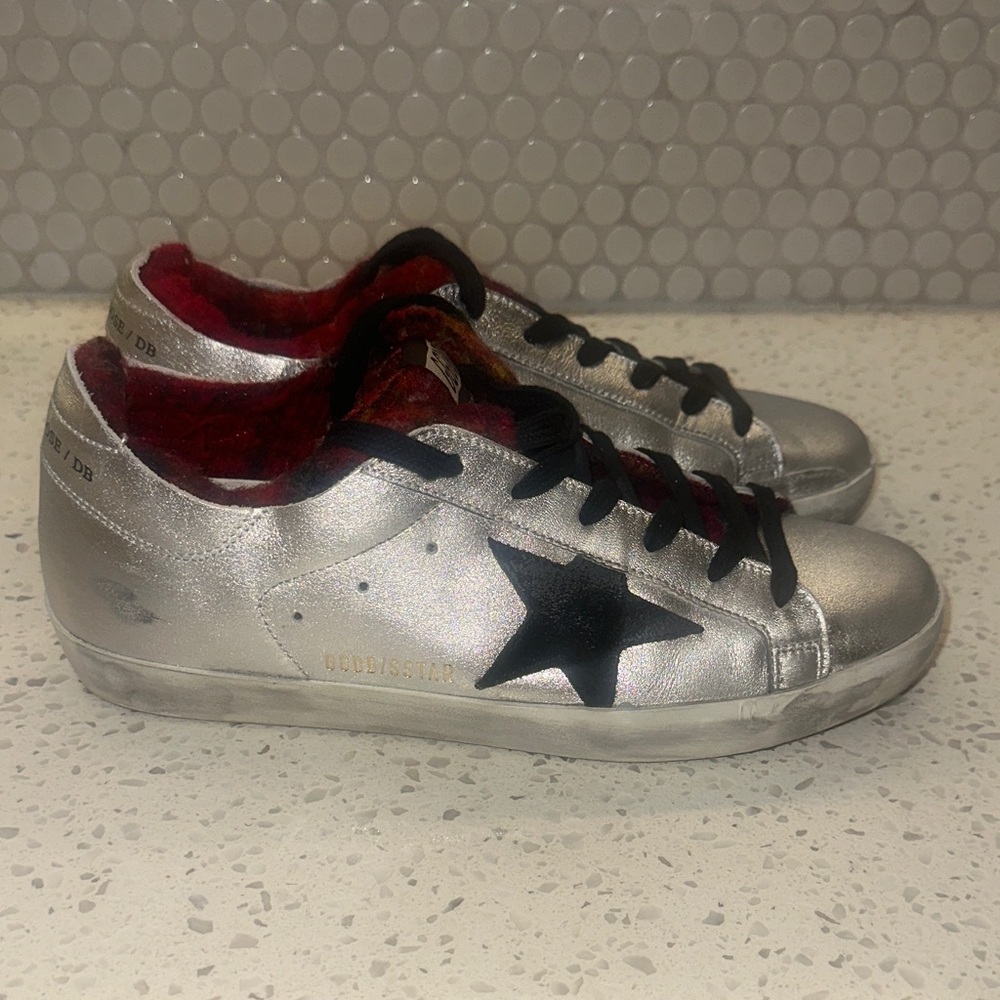 Golden Goose Silver Metallic Sneakers with Black Star and Red Lining